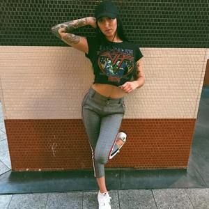 Meet your Posher, Juliet